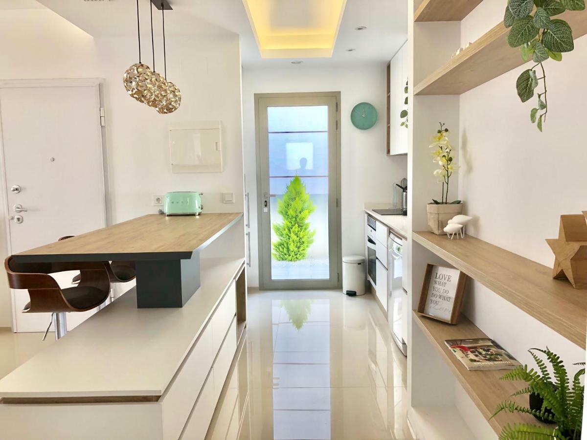 Luxury Villa4You ロス・アルカサレス エクステリア 写真